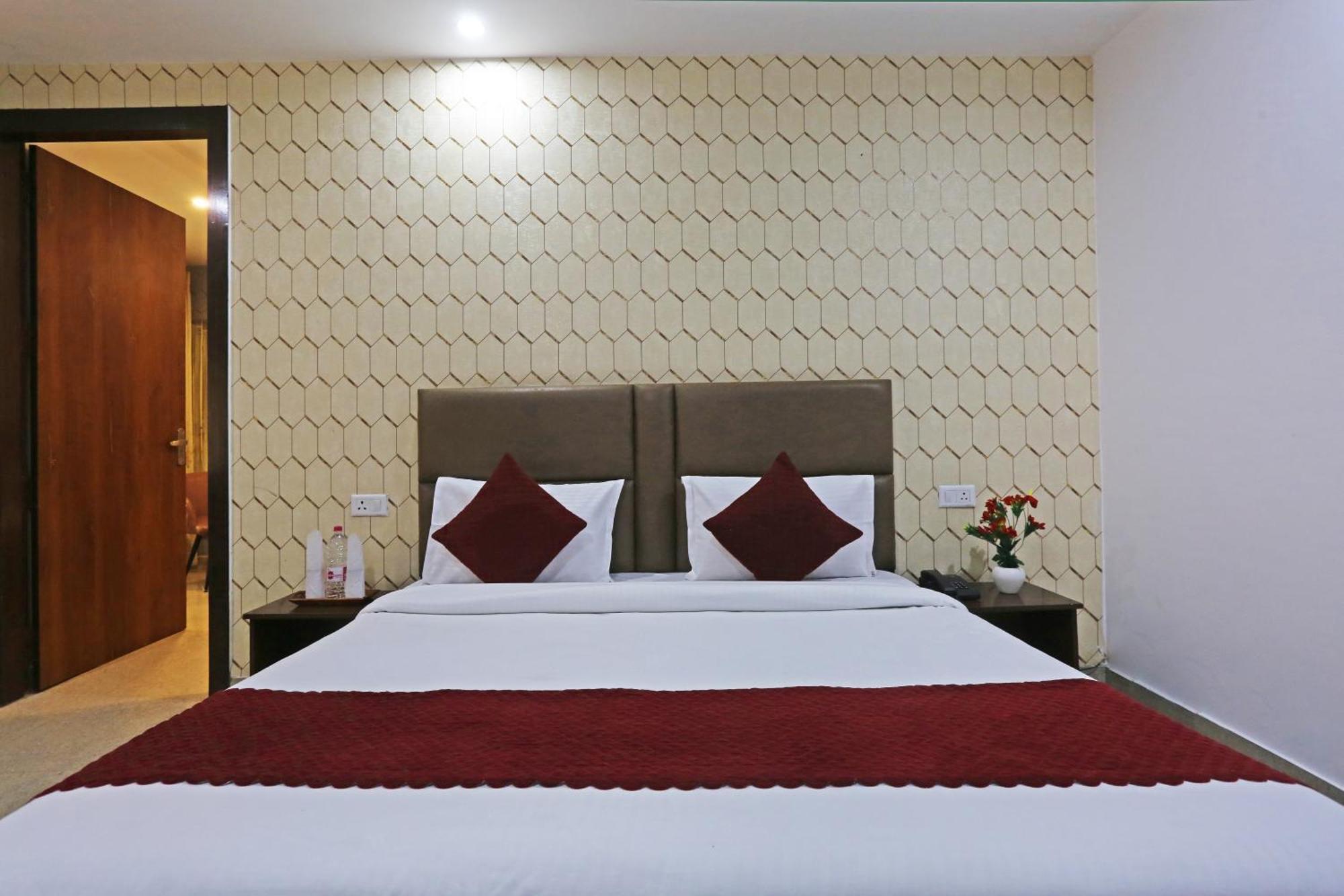 ניו דלהי Hotel מראה חיצוני תמונה